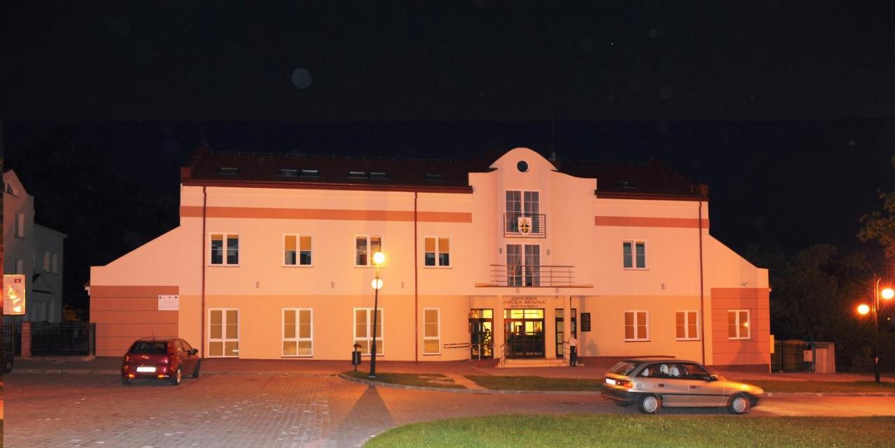 Centrum Ostra Brama Im. Jana Pawla II Skarżysko-Kamienna 외부 사진